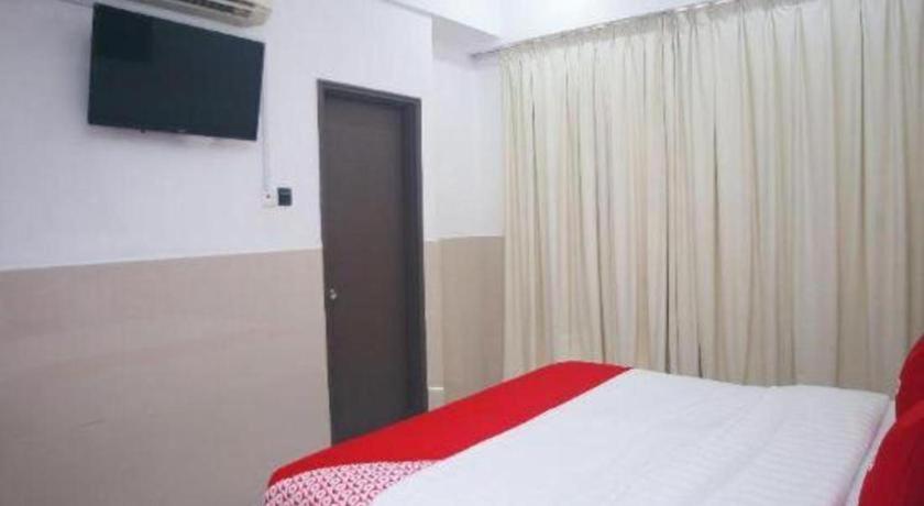 Oyo 89851 Leila Hotel SDK Kültér fotó