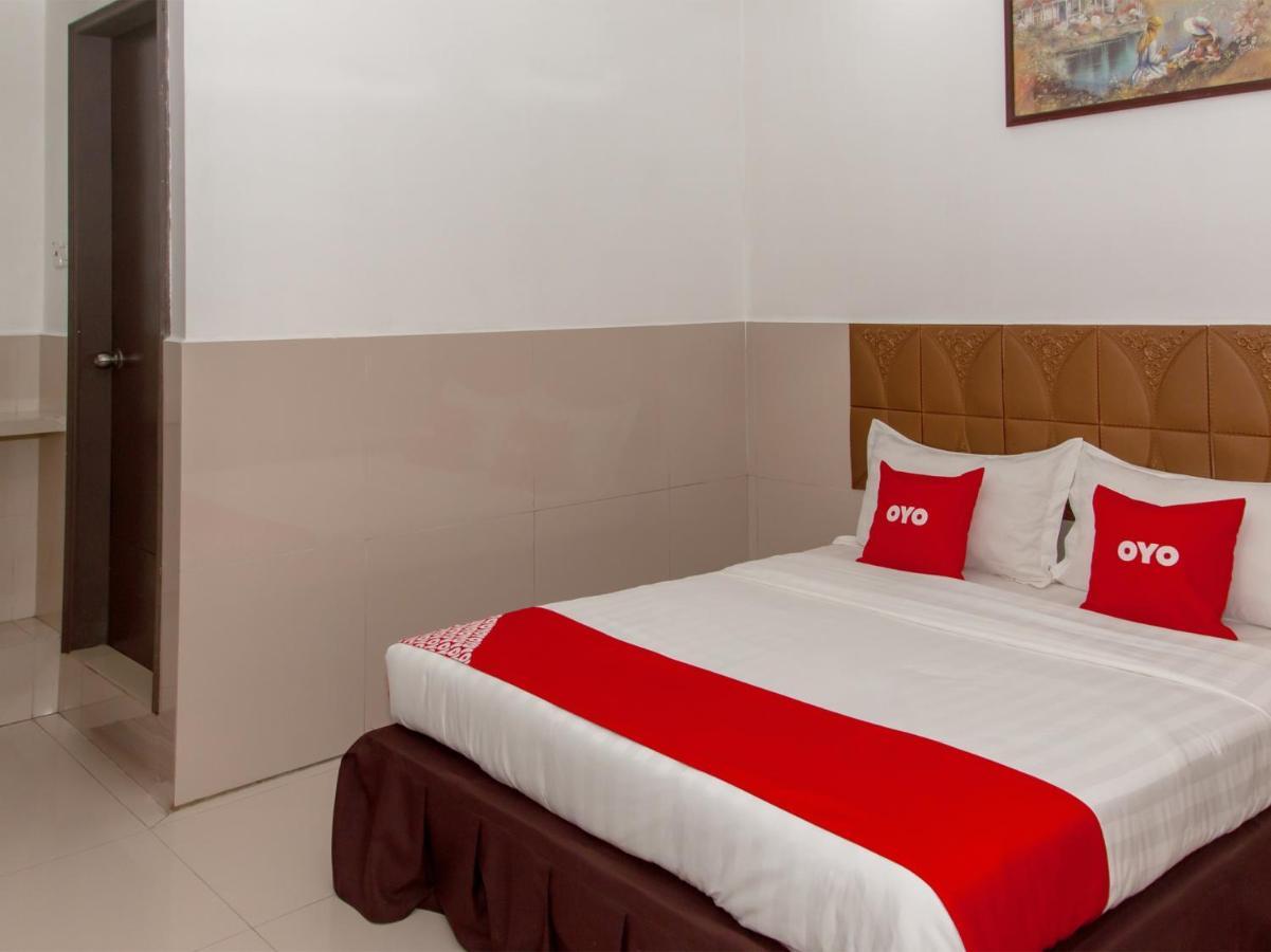 Oyo 89851 Leila Hotel SDK Kültér fotó