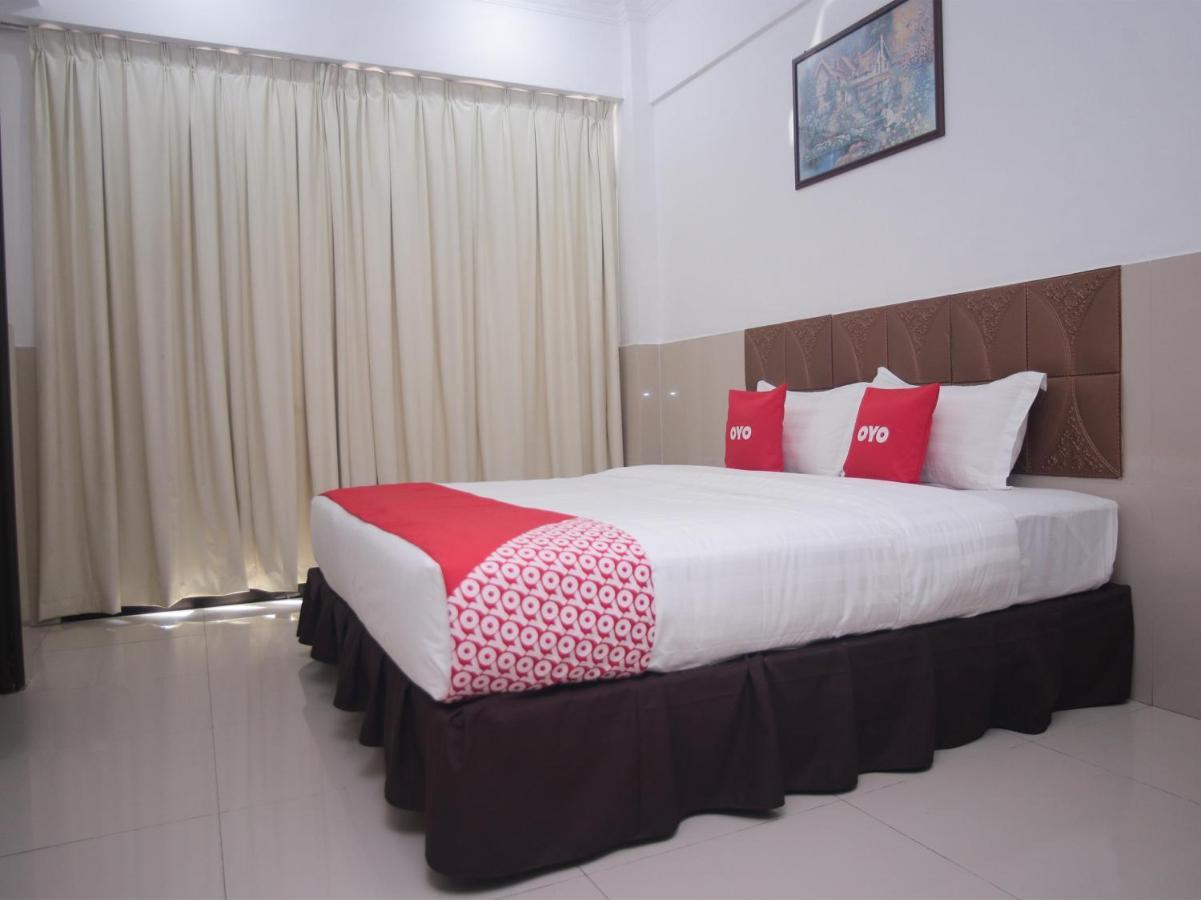 Oyo 89851 Leila Hotel SDK Kültér fotó